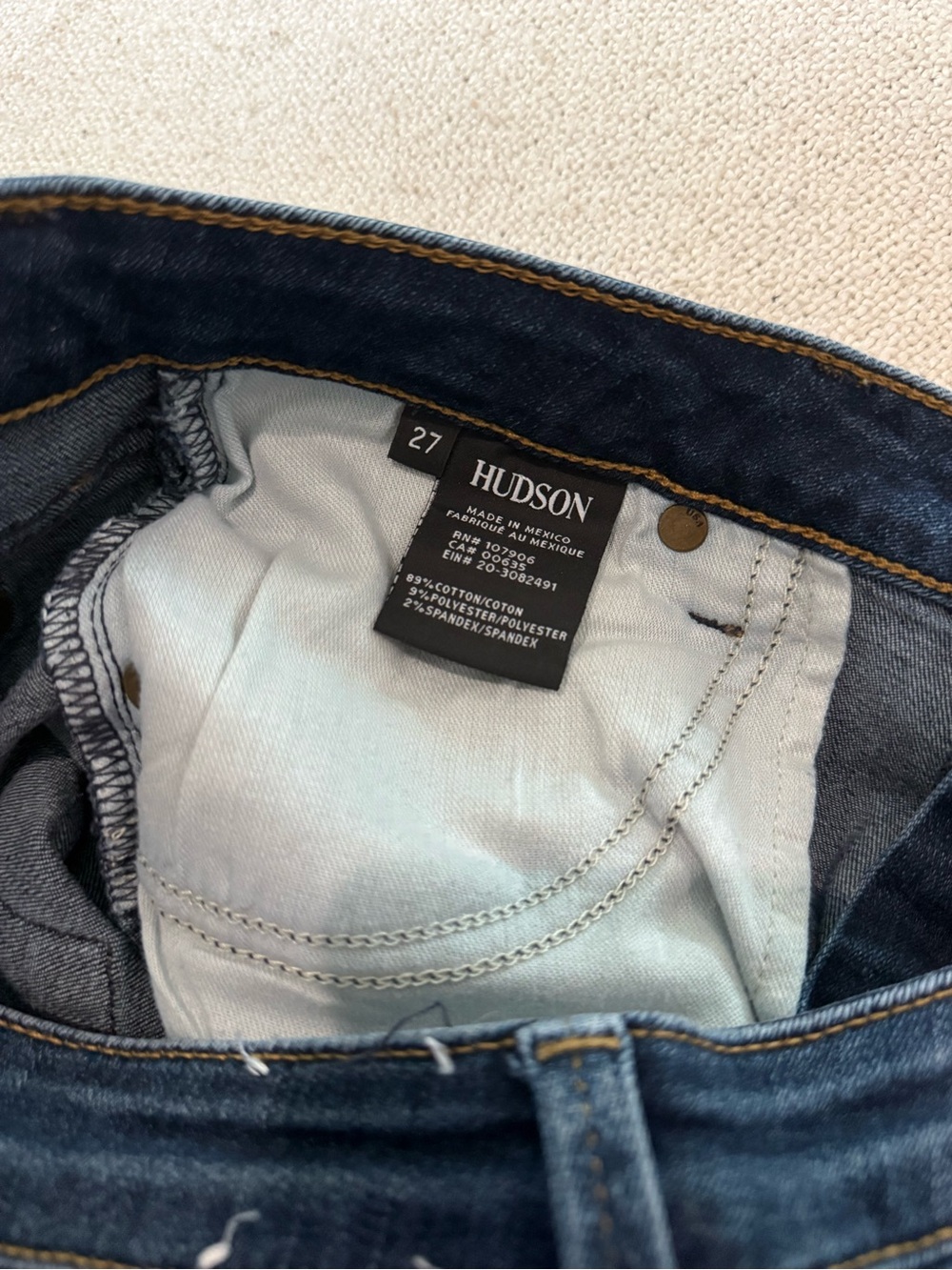 Hudson Women's Cuffed Leg Jeans Medium Wash Blue Denim Stretch Size 27 - Picture 8 of 8